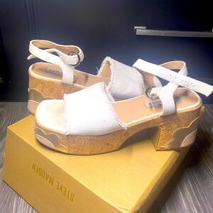 Steve Madden Daysee Platforms